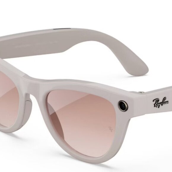 Ray-Ban Meta Skyler Glasses (UNOPENED) - Picture 1 of 4